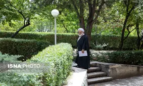 آقای مصباحی! با اسم و رسم معرفی کنم؟