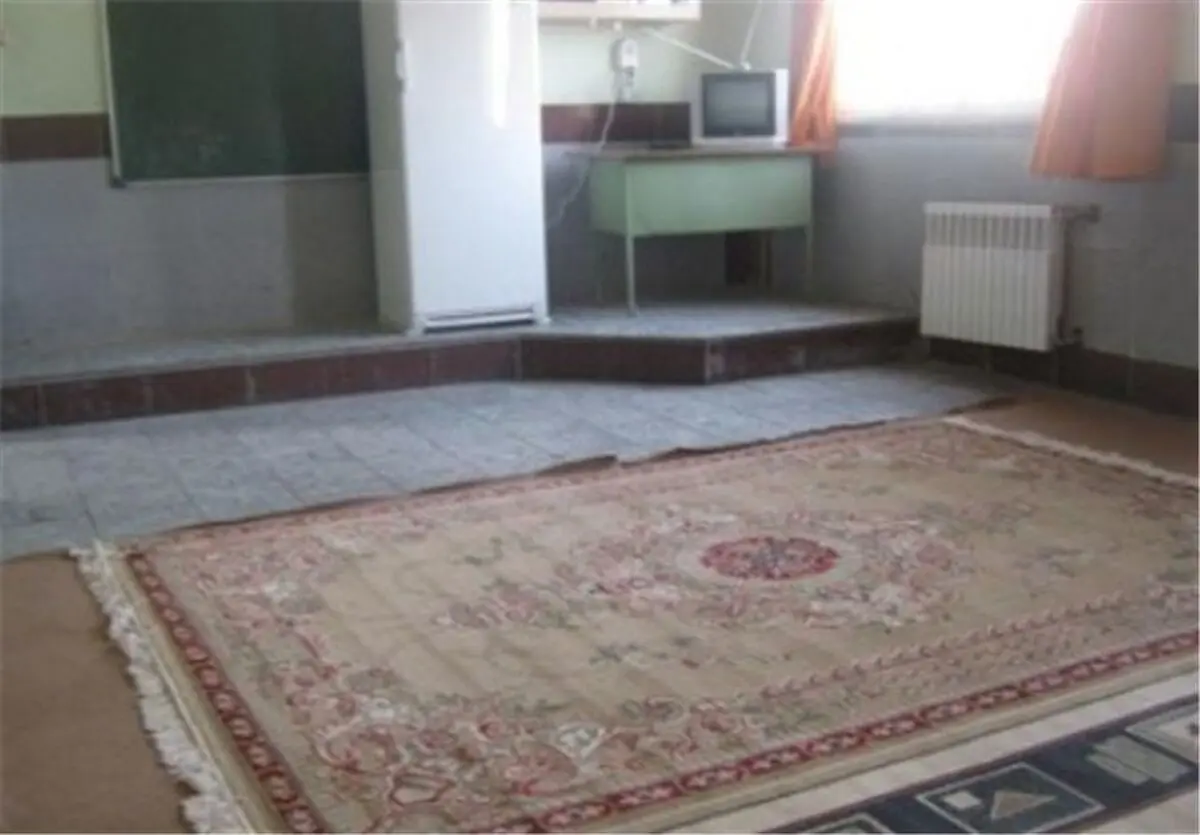 ۷۲ کلاس درسی در پاوه آماده اسکان مسافران نوروزی است