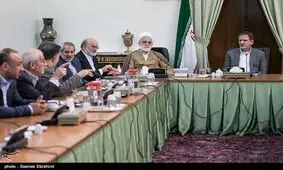 «چرا جلسات ستاد مبارزه با مفاسد اقتصادی تشکیل نمی‌شود؟»