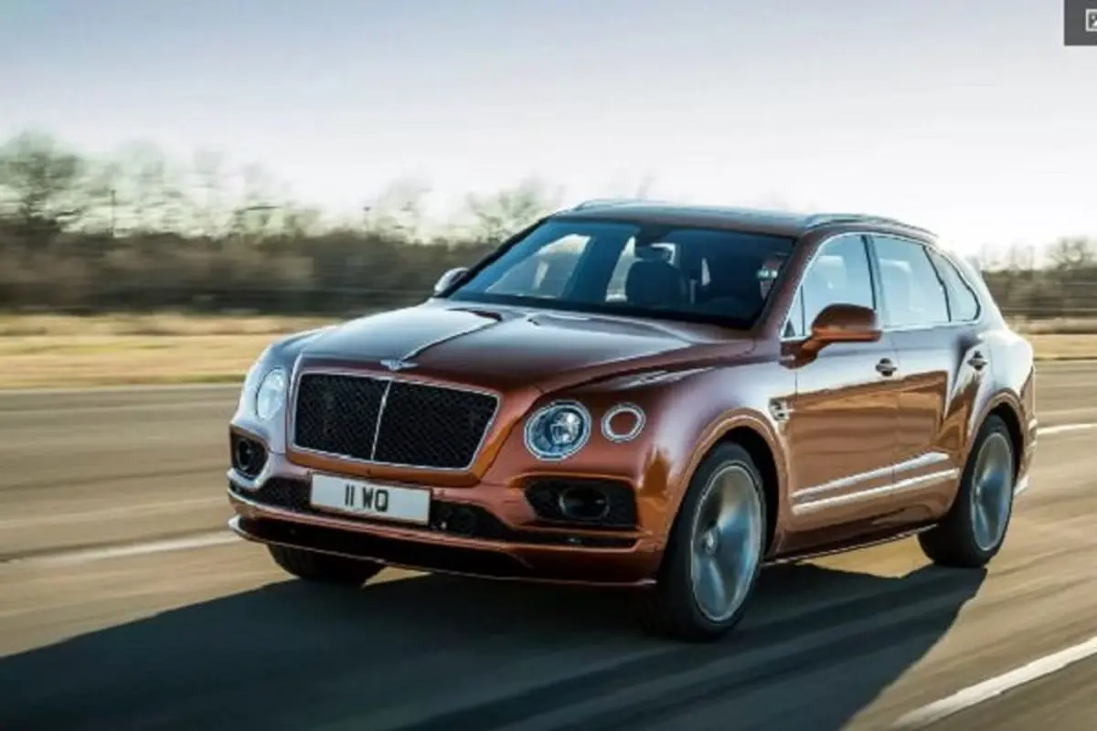 خروج خودروهای بالای ۲۵۰۰ سی سی از کیش آزاد شد