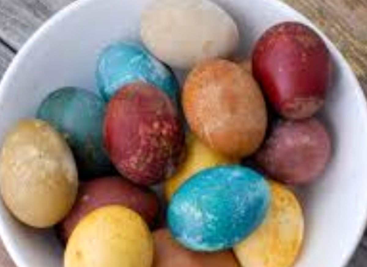 امسال تخم مرغ هایتان را ارگانیک رنگ کنید