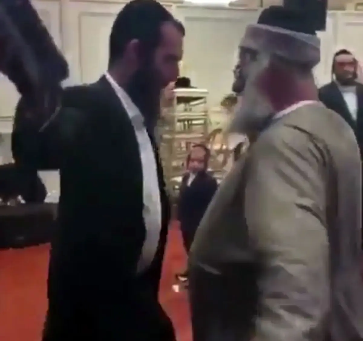 روزتان را با نشاط رقص آغاز کنید !