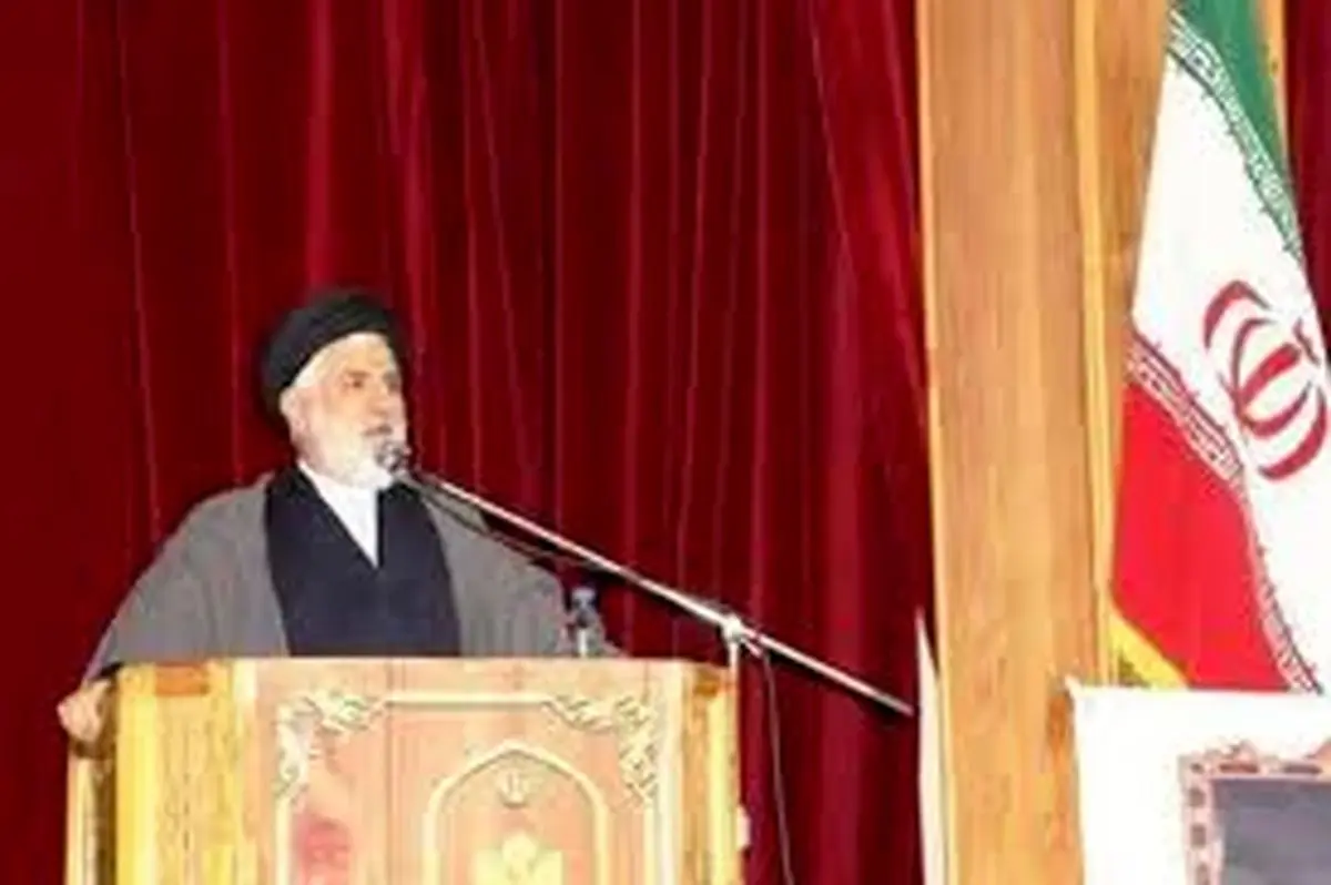 امام جمعه لواسان: من بولدوزر ندارم که خانه های مردم را خراب کنم