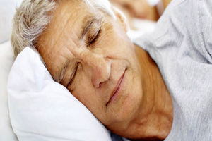 آیا خواب طی روز برای میانسالان مفید است؟