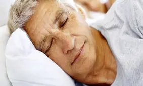 آیا خواب طی روز برای میانسالان مفید است؟