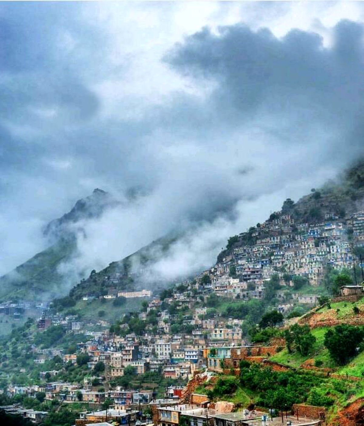 تصویری از روستایی شگفت‌انگیز در کردستان