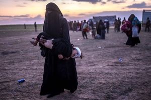 هشدار وحشیانه زنان داعشی؛ تا زانوهایتان خون به پا می‌کنیم