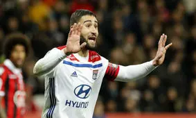 نبیل فکیر: مسی ستون اصلی بارسا است و باید مهار شود