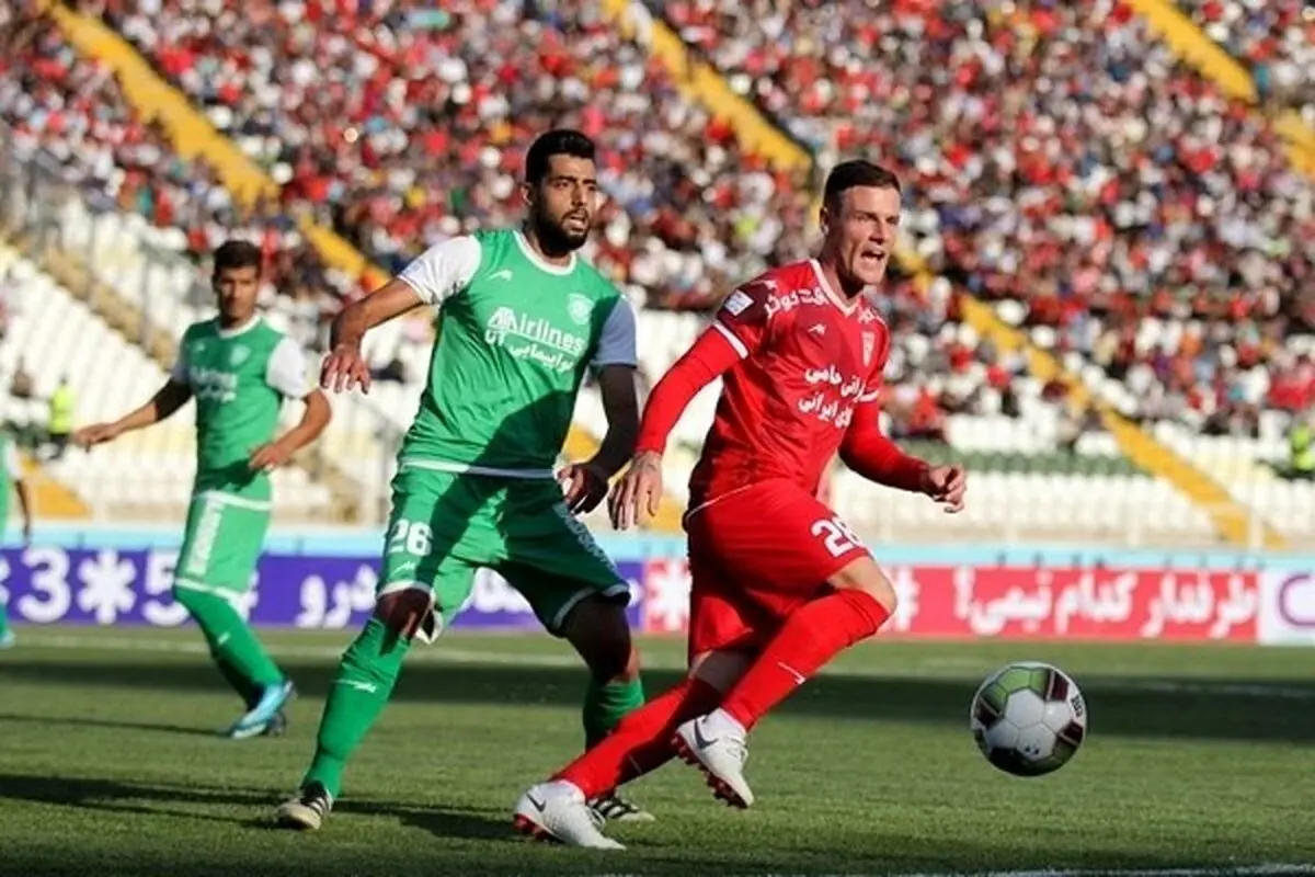واکنش مدافع ماشین به اشتباه عجیب مقابل تراکتور