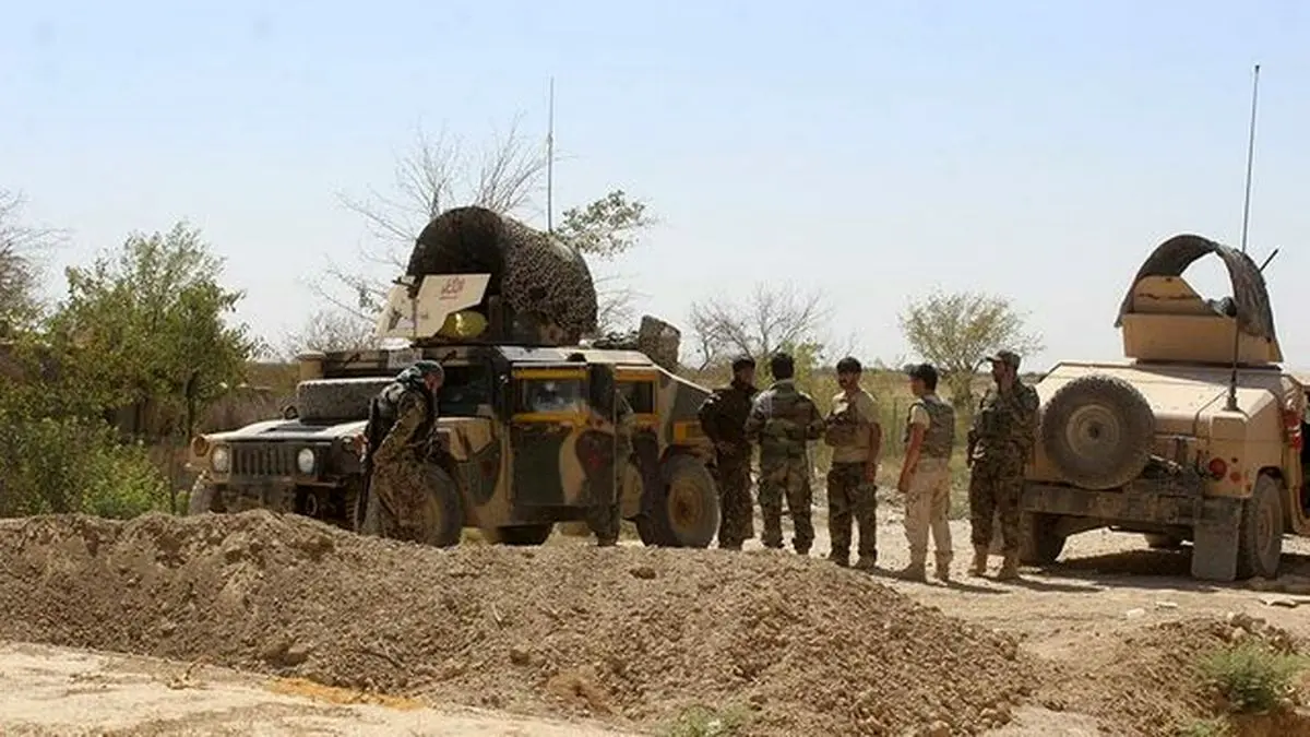 کشته و زخمی شدن ۳۰ سرباز افغان در حملات طالبان در استان بادغیس
