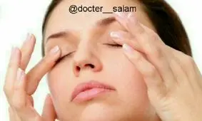 با این خوردنی ساده چین و چروک دور چشم هایتان را محو کنید