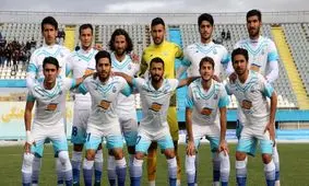 بازیکنان ملوان اعتصاب کردند