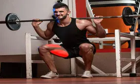 ۸ حرکت ورزشی برای عضله‌سازی در مردان