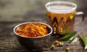 فواید شگفت انگیز چای زردچوبه که نمی‌دانستید