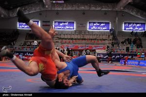 مصطفی حسین‌خانی پیروزی چهارم تیم کشتی ایران را رقم زد‌