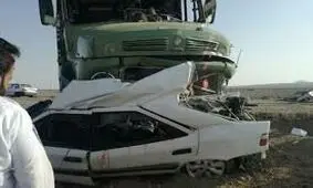 فوت ۴ نفر در پی برخورد خودرو با خاور در اتوبان قم کاشان