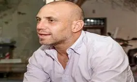 سوارز باید تا آخر عمر از فوتبال محروم شود!