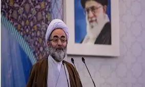 امام‌جمعه رشت:ادعای برداشته شدن سایه جنگ توسط برجام توهین به ملت ایران است