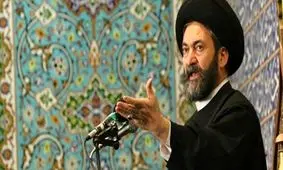 امام جمعه اردبیل:گران‌فروشی همراهی با دشمن است/لزوم غم‌گساری از دردمندان
