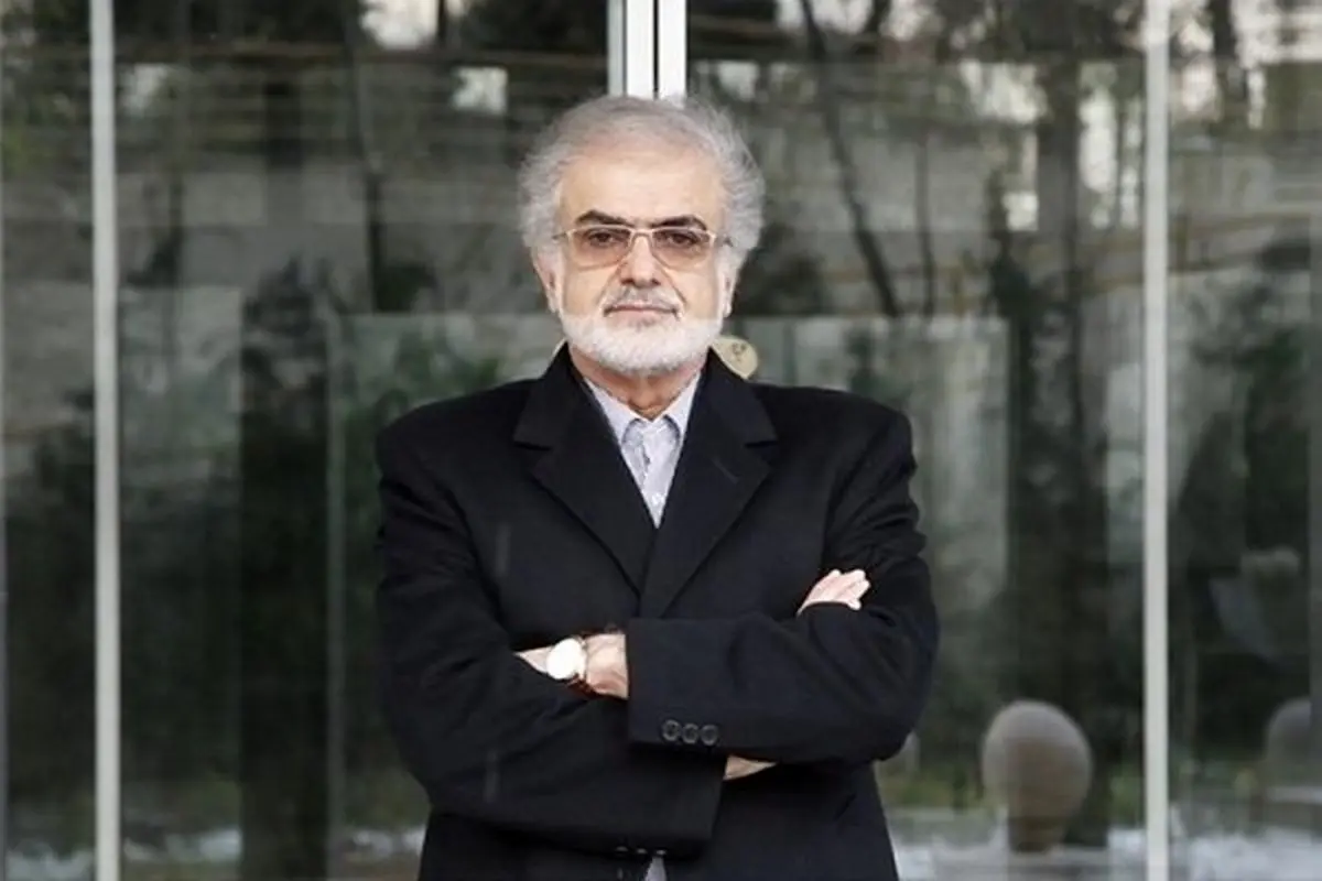 خروج جهانگیری از دولت به نفع اوست/ محبوبیت روحانی زیر ۱۰ درصد است