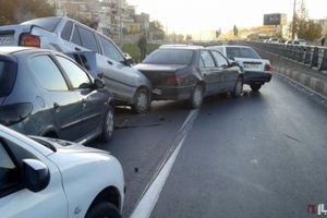 تصادف زنجیره ای شدید در مشهد