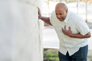 چگونه به راحتی حمله قلبی را تشخیص دهیم؟
