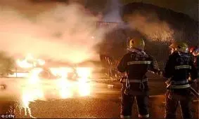 آتش سوزی در یک پالایشگاه آمریکا