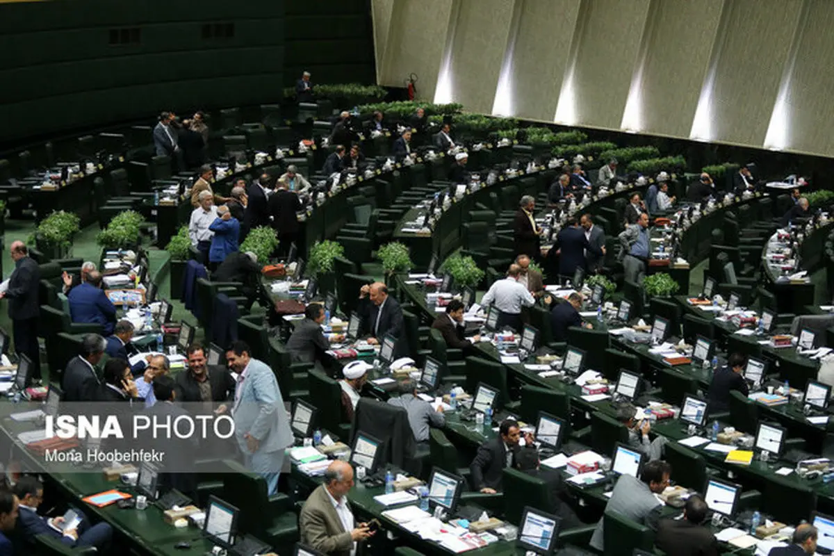 قانون مدیریت خدمات کشوری دائمی می‌شود