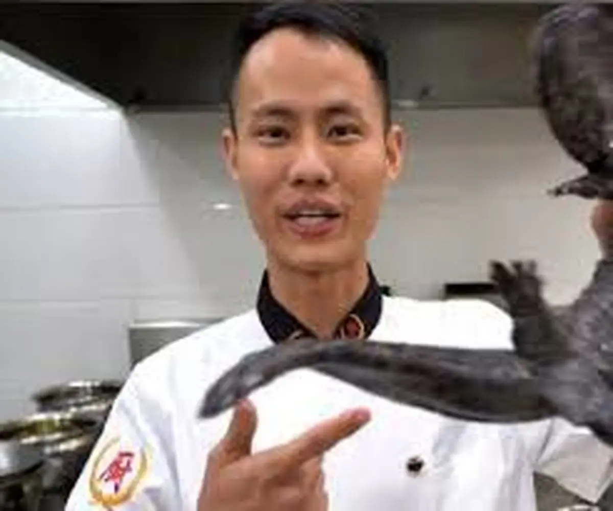 پختن مارمولک بزرگ توسط سرآشپز معروف ! + فیلم 16+