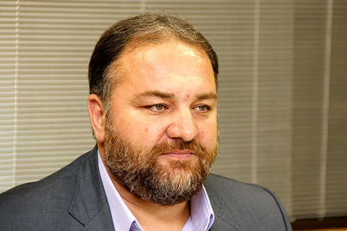 ماندن یا رفتن استاندار گلستان مشخص نیست