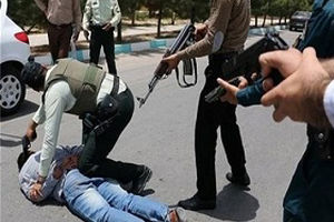 دستگیری باند سارقان قطعات خودرو در کرمانشاه
