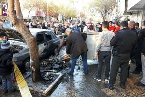 انفجار بساط یک دستفروش مواد محترقه در تهران + عکس