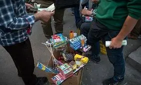 آتش گرفتن بساط ترقه فروشی اتفاقی خطرناک را رقم زد +فیلم