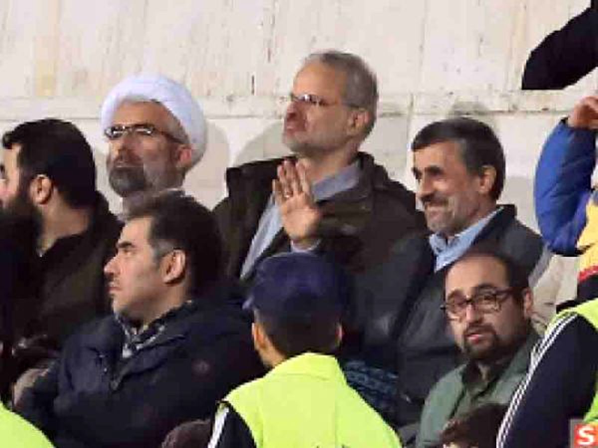 ماجرای عکس عضو شورای شهر تهران با احمدی نژاد چه بود؟