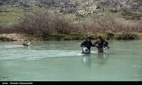 طغیان آب رودخانه نکارود؛ ‌محورهای مازندران برفی و لغزنده است