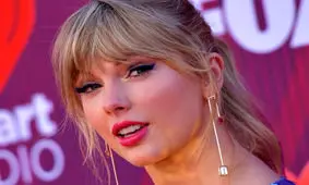 شب درخشان تیلور سوئیفت و آریانا گرانده