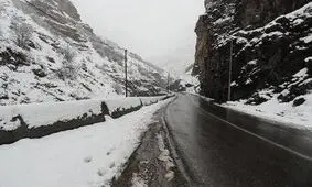 محورهای توسکستان و خوش ییلاق مسدود شد