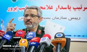 لزوم ارائه ۳۰ طرح عملیاتی برای بیانیه گام دوم انقلاب