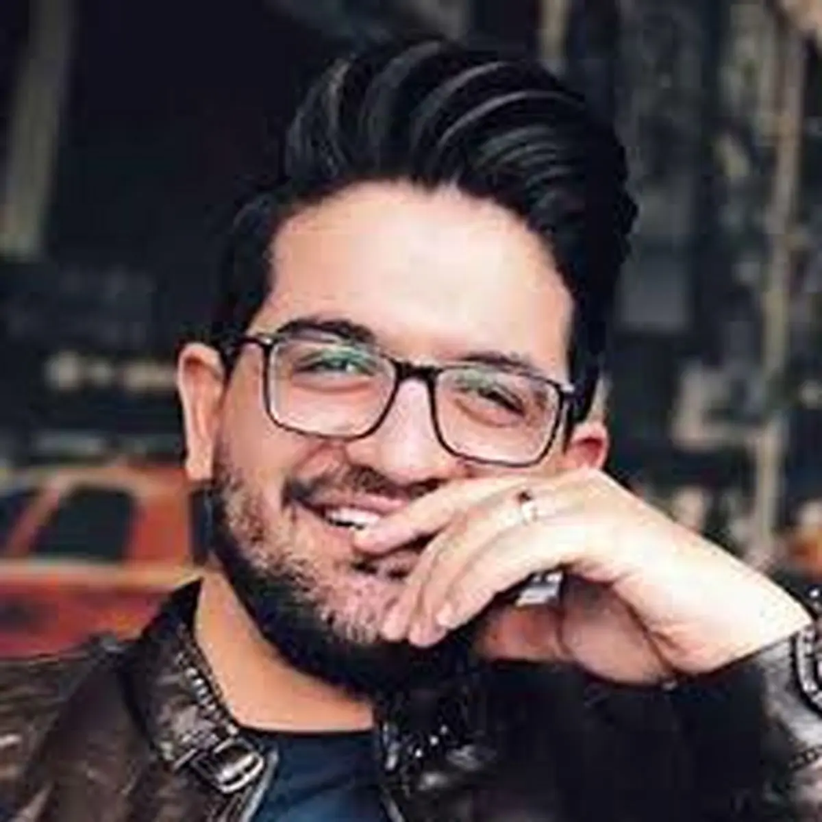 اهنگ زیبای سینا شعبانخانی به نام هیس