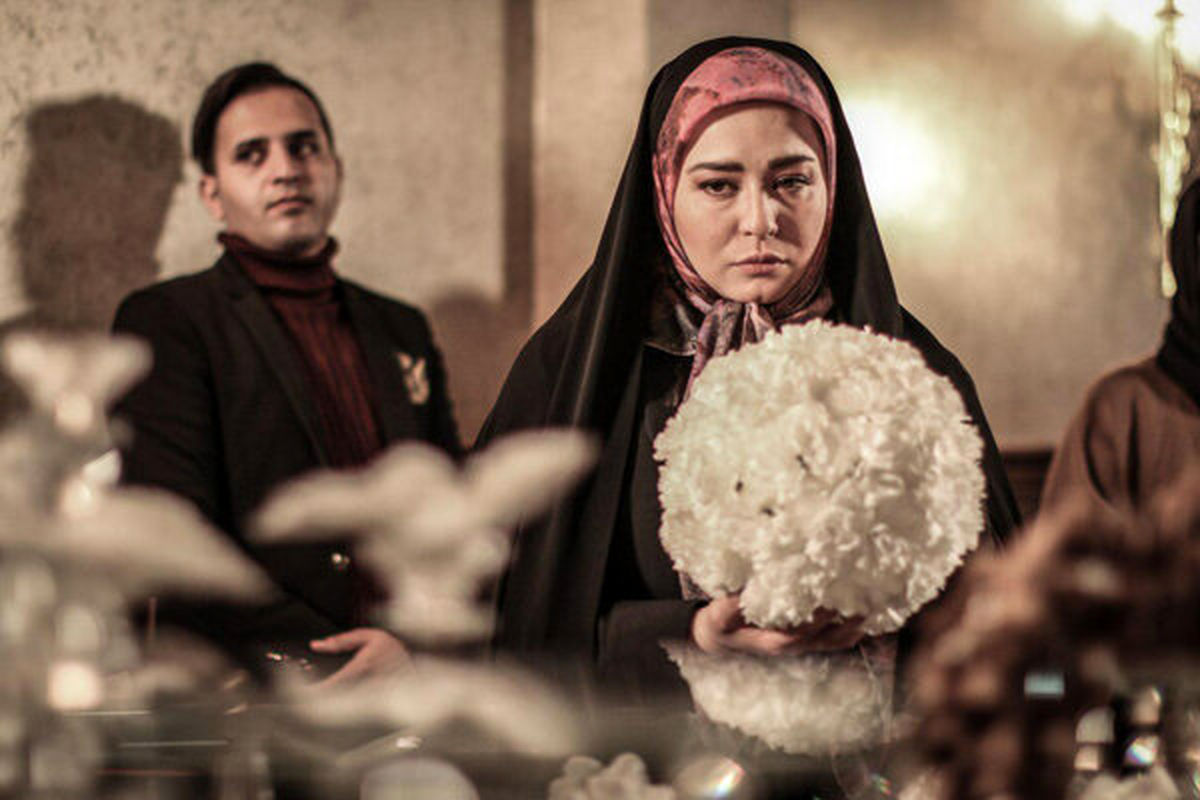 «بر سر دوراهی» از فردا روی آنتن میرود