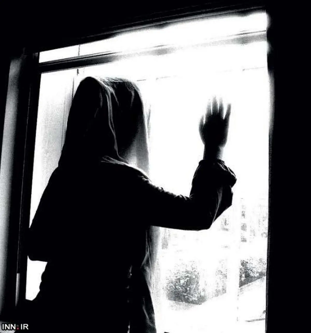 زن متاهل تهرانی خود را مطلقه معرفی می کرد / او با مردان زیادی خلوت می کرد