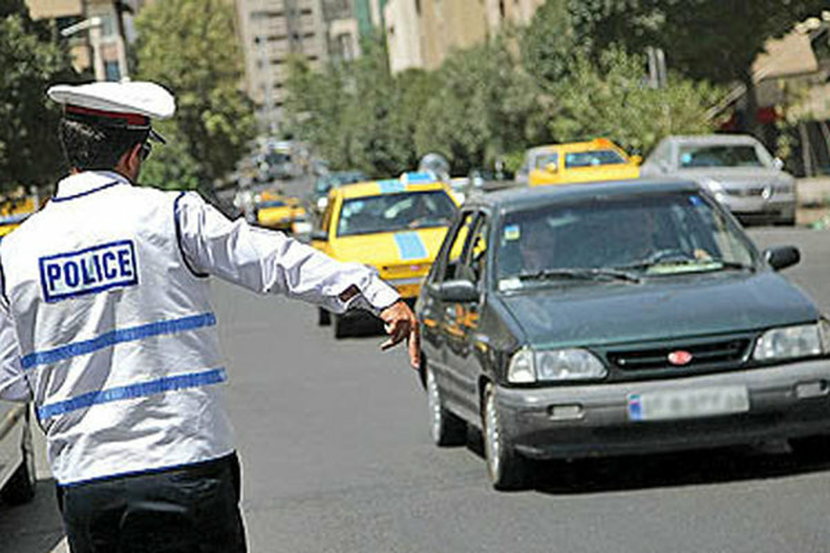  مأمور متخلف پلیس راهور بازداشت شد