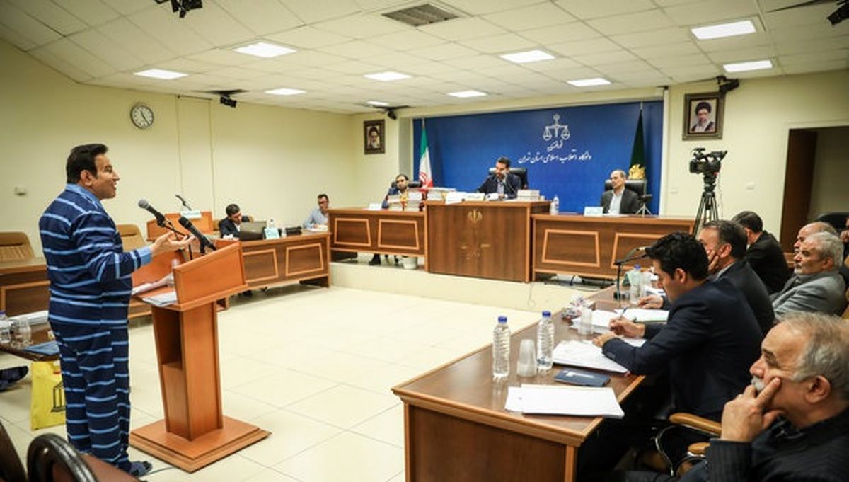 ادعای حسین هدایتی در دادگاه: به ۱۴ فدراسیون پول دادهام