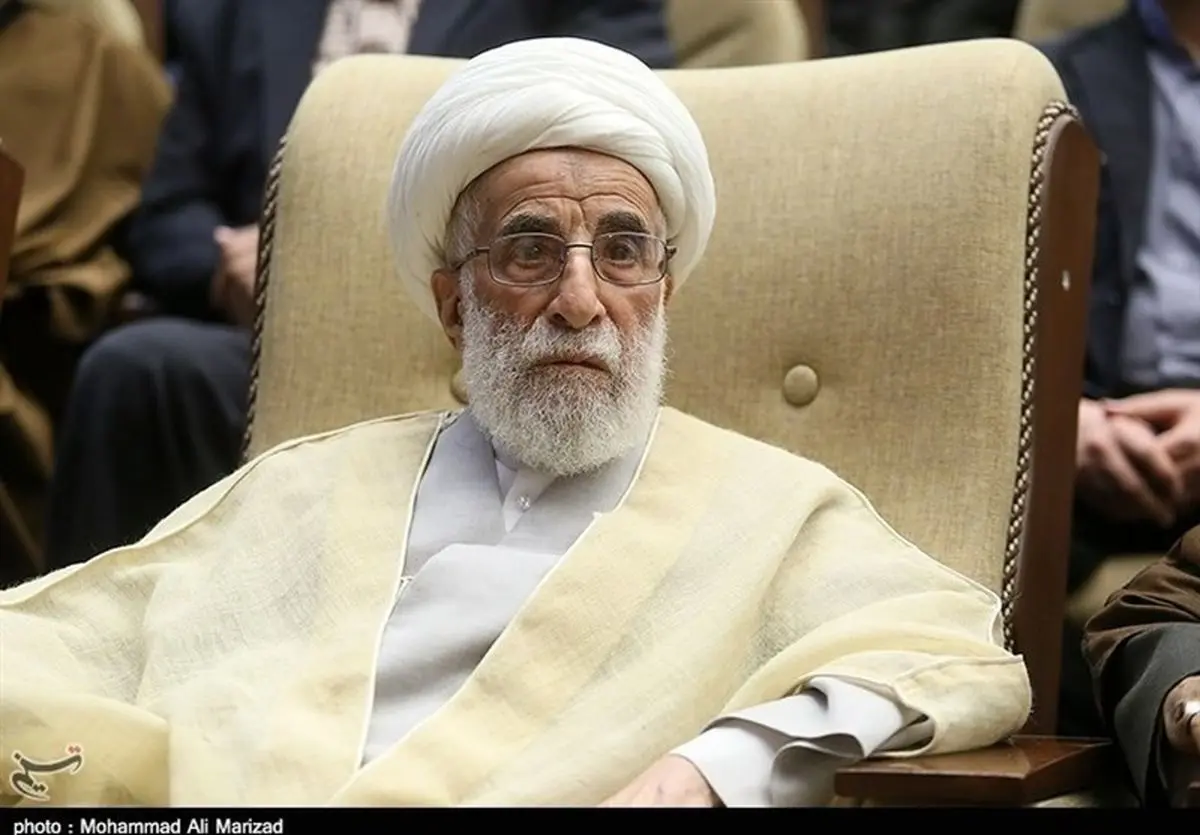 پیام نوروزی آیت‌الله جنتی؛ "مسئولان برای حل مشکلات معیشتی مردم مجدانه تلاش کنند"