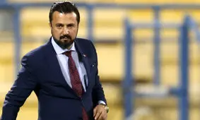 سرمربی فرانسوی تیم طارمی رفتنی شد