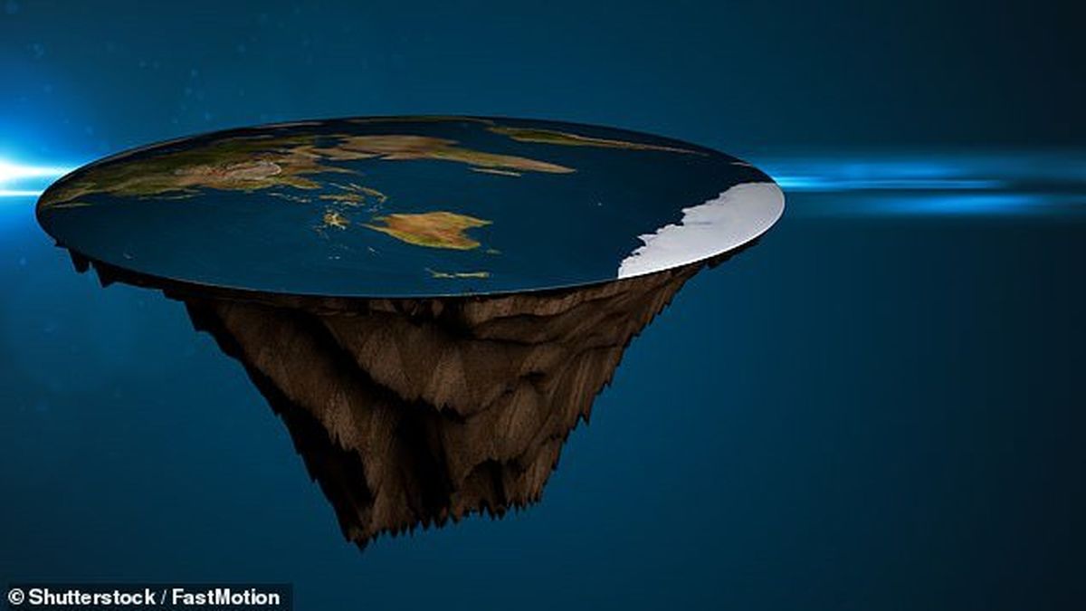 سفر ۲۰۲۰ معتقدان به گردنبودن زمین به قطب جنوب برای رسیدن به «تَهِ دنیا»