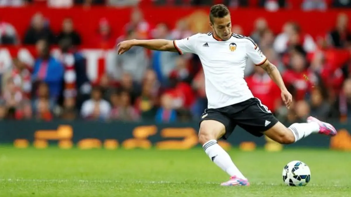  رقابت رئال مادرید و بارسلونا بر سر مهاجم والنسیا