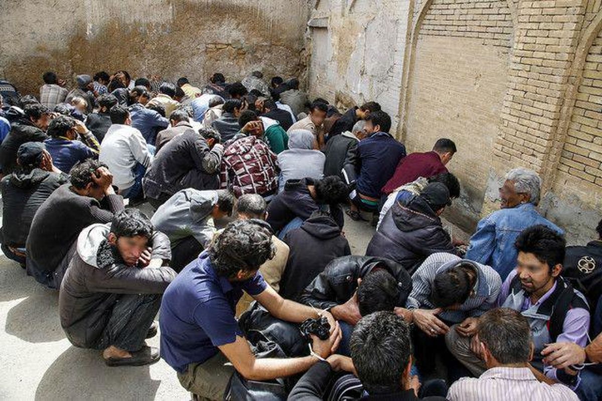 دستگیری 68 معتاد متجاهر در شیروان