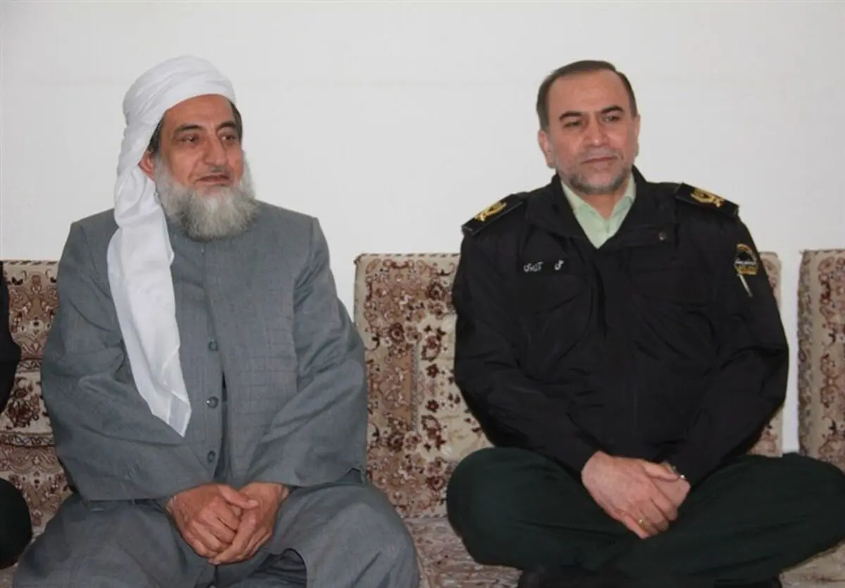 ماموستا شیرزادی: «رعایت اخلاق و برخورد خوب با مردم» رویکرد نیروی انتظامی کردستان باشد