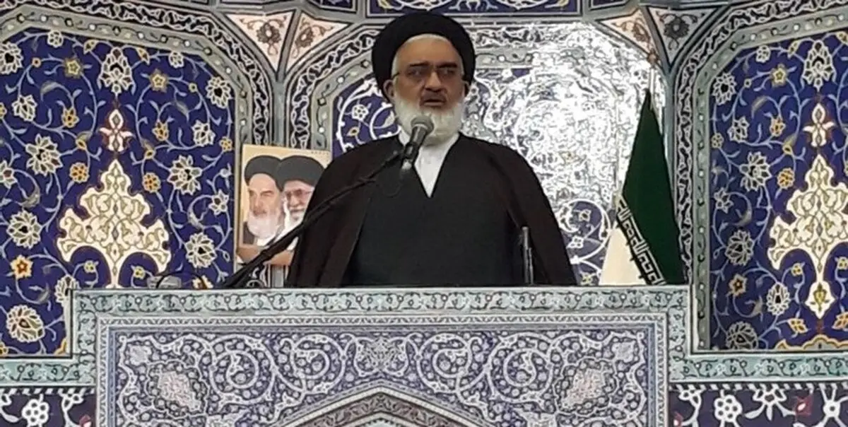 آیت‌الله سعیدی:دشمن اعتقادات جوانان را مورد هجوم قرار داده است/ تحقق شعار سال بر عهده جوانان است